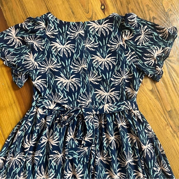 Madewell Floral Ruffle-Sleeve Midi Dress in Oasis Palms Navy size M Boho - Picture 5 of 16